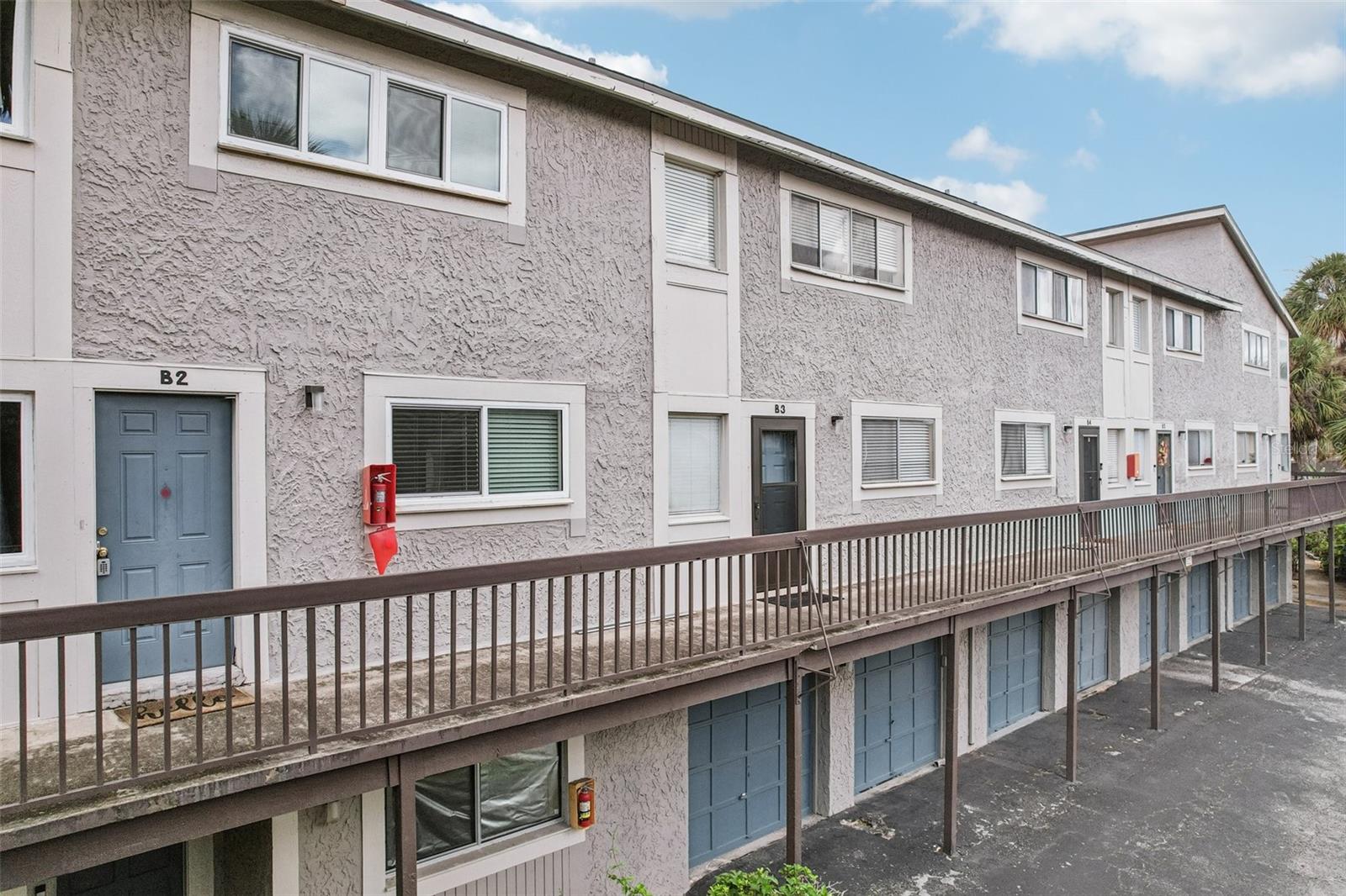 6325 NEWTOWN CIR #25B2, TAMPA, FL, 33615