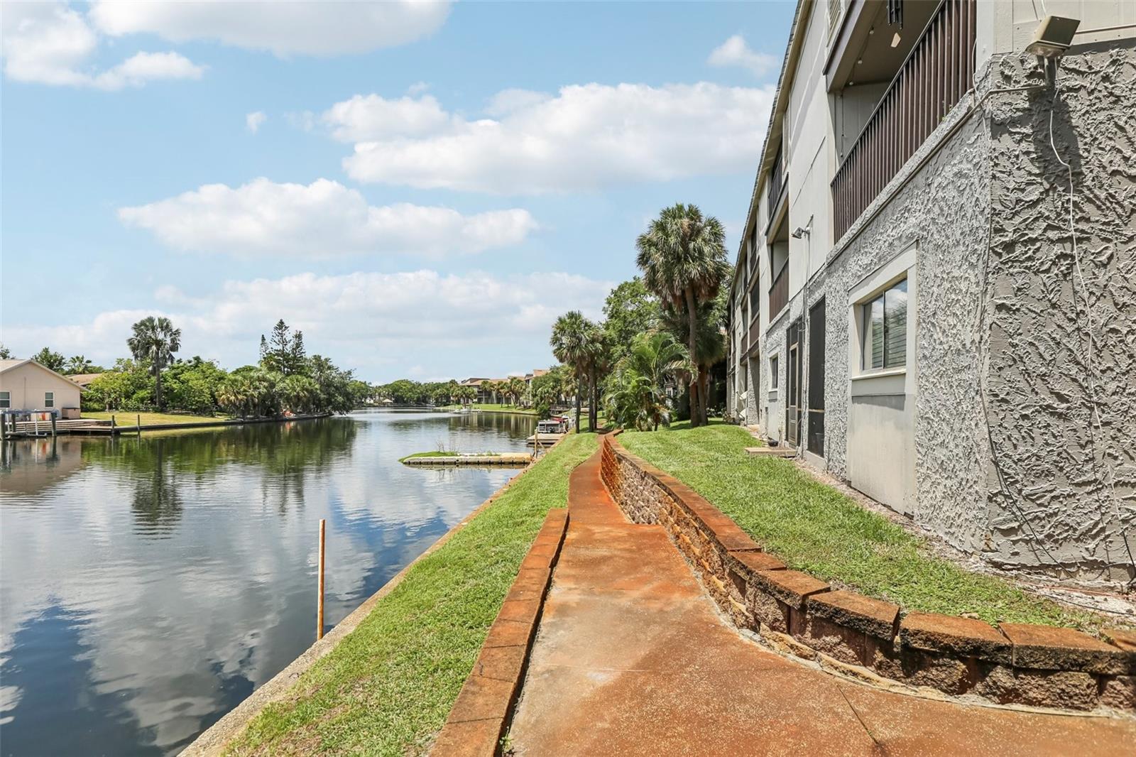 6325 NEWTOWN CIR #25B2, TAMPA, FL, 33615