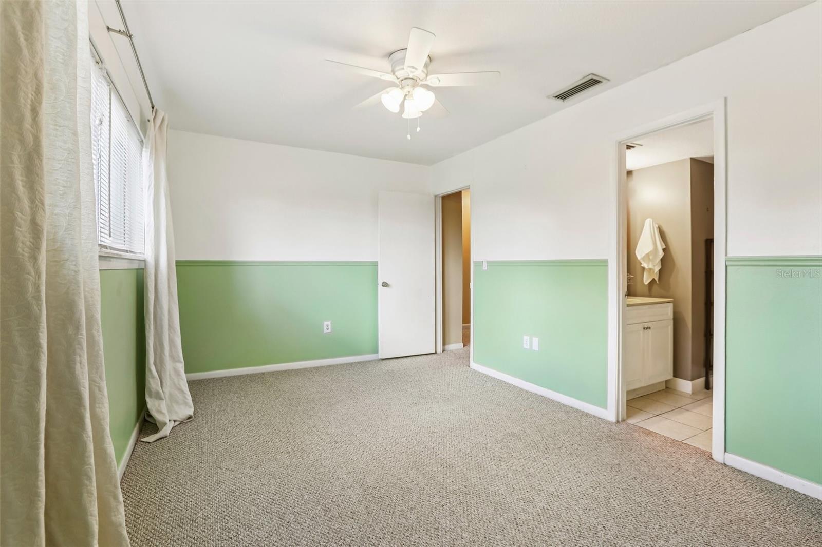 6325 NEWTOWN CIR #25B2, TAMPA, FL, 33615