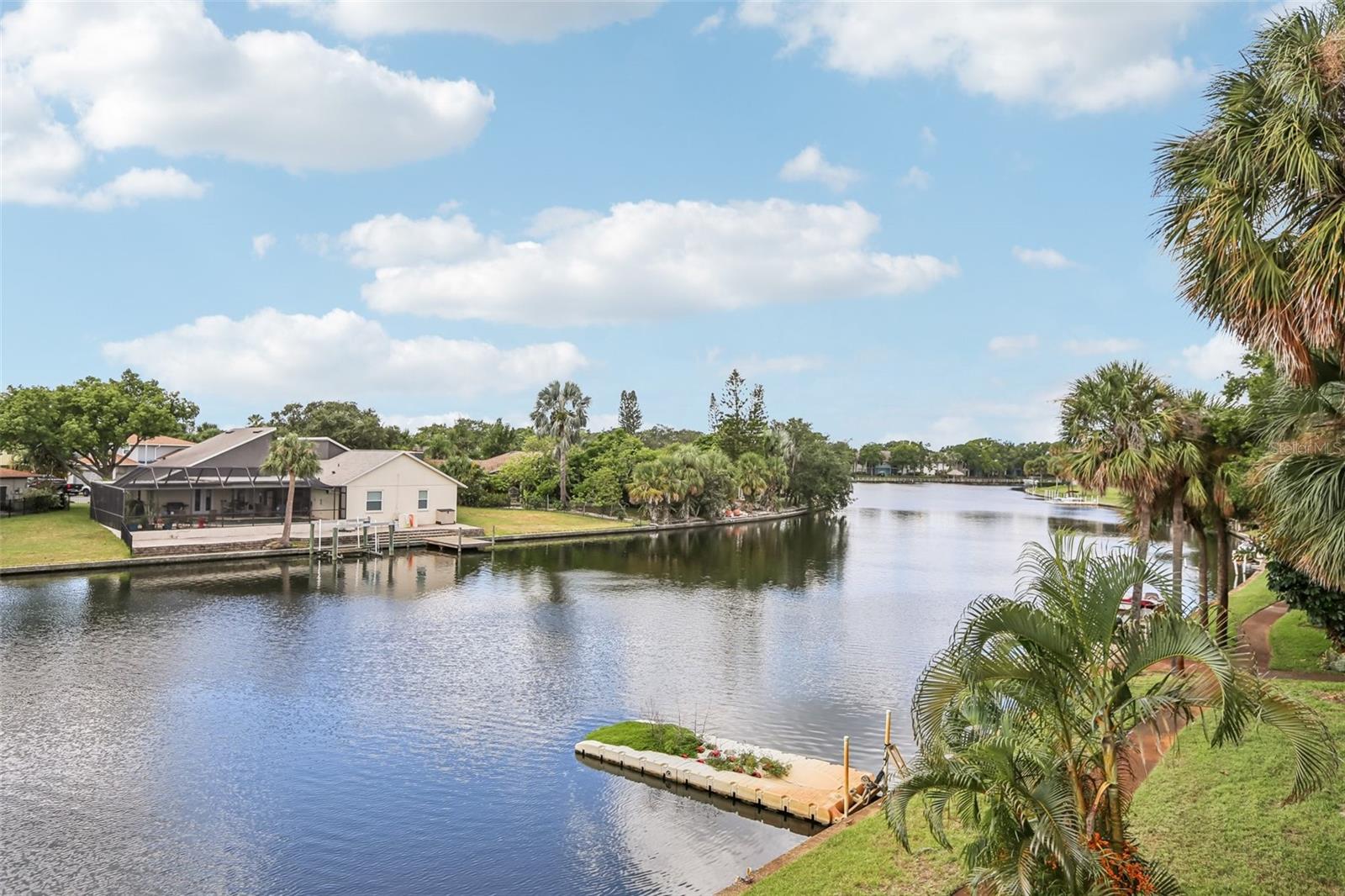 6325 NEWTOWN CIR #25B2, TAMPA, FL, 33615