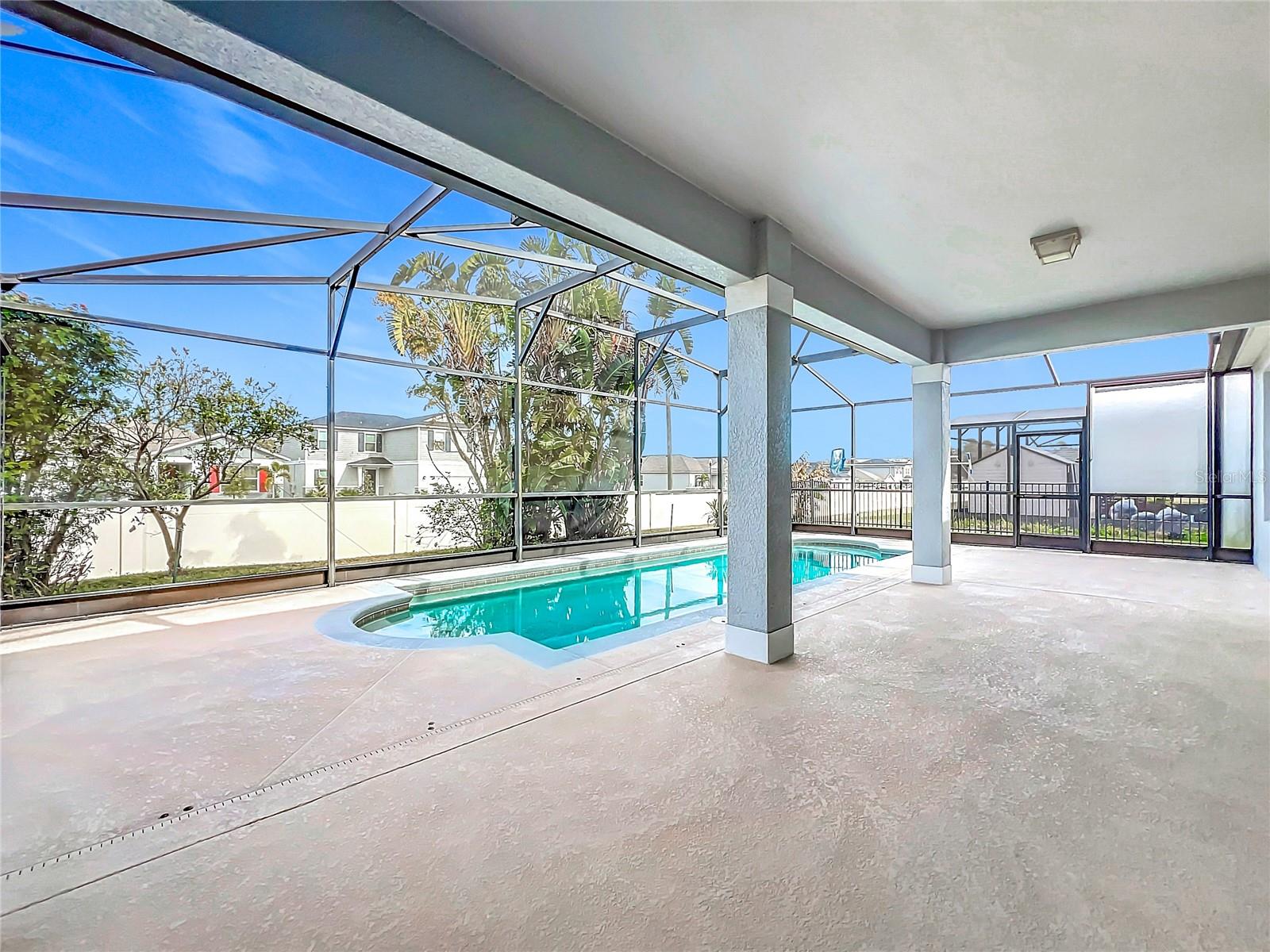 1404 LEXINGTON AVENUE, DAVENPORT, FL, 33837