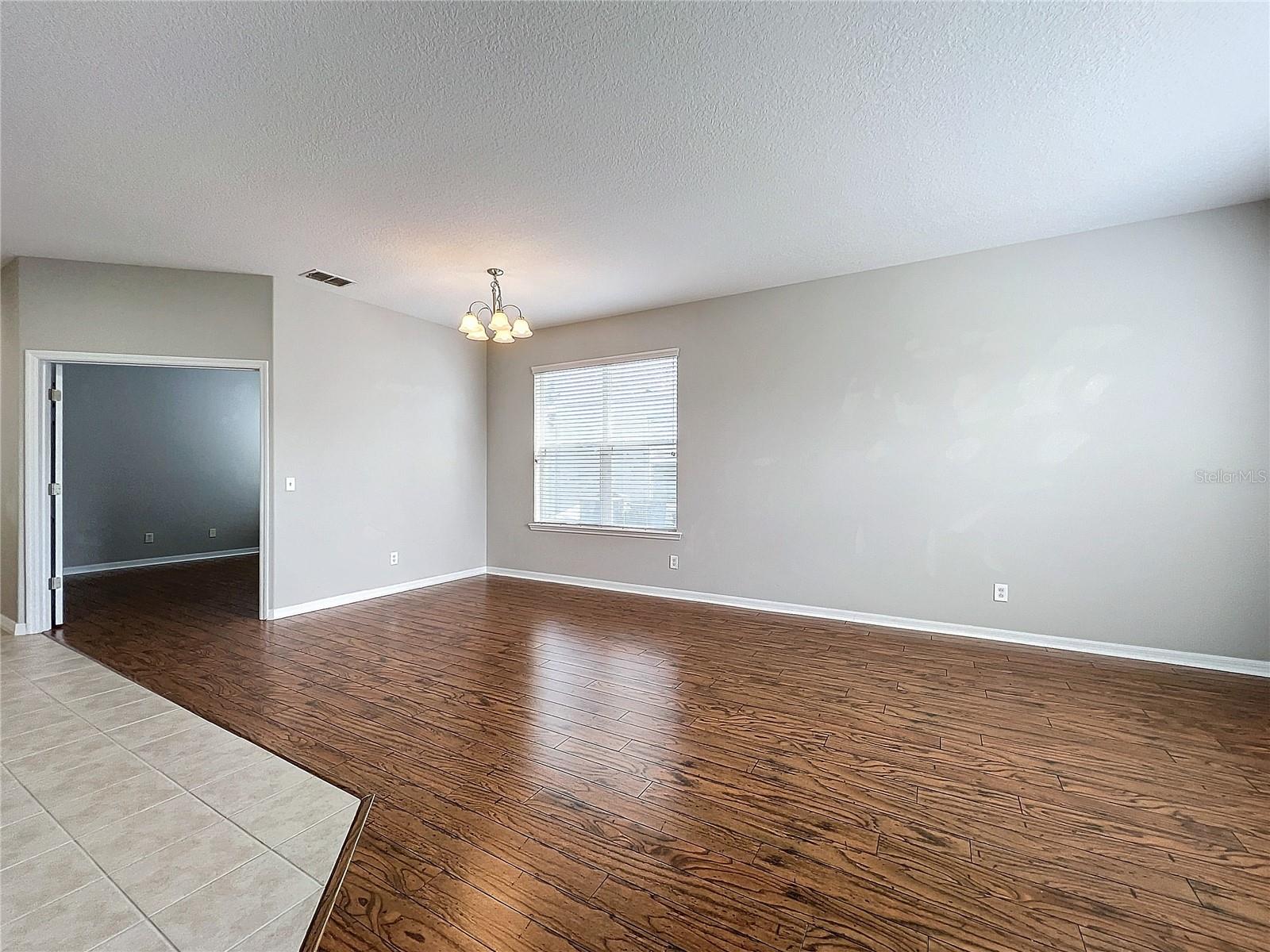 1404 LEXINGTON AVENUE, DAVENPORT, FL, 33837