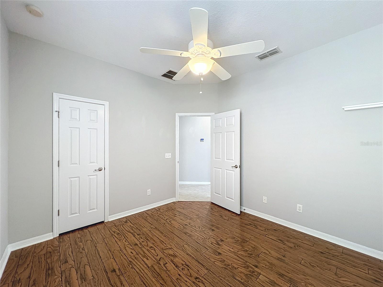 1404 LEXINGTON AVENUE, DAVENPORT, FL, 33837