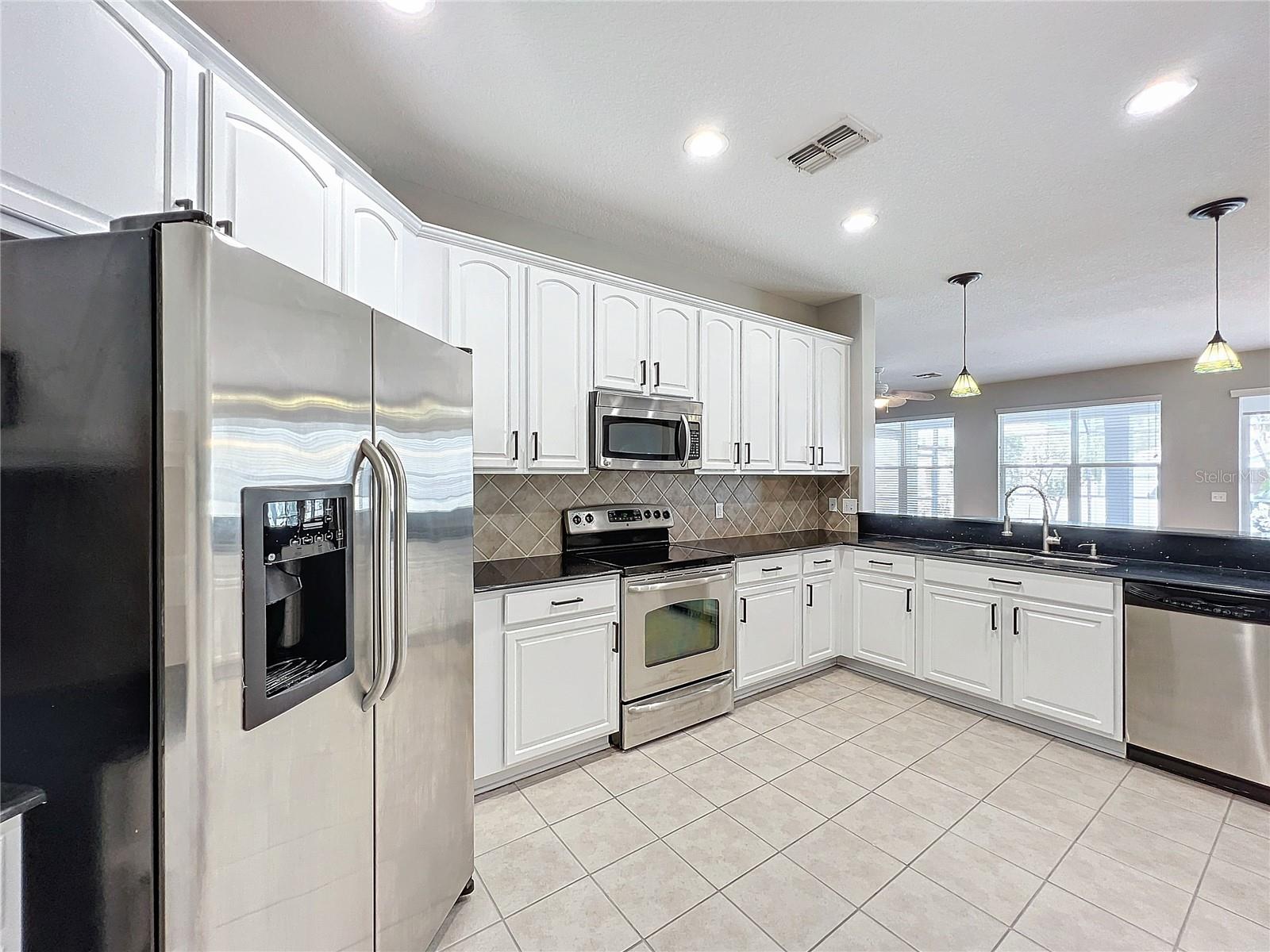 1404 LEXINGTON AVENUE, DAVENPORT, FL, 33837