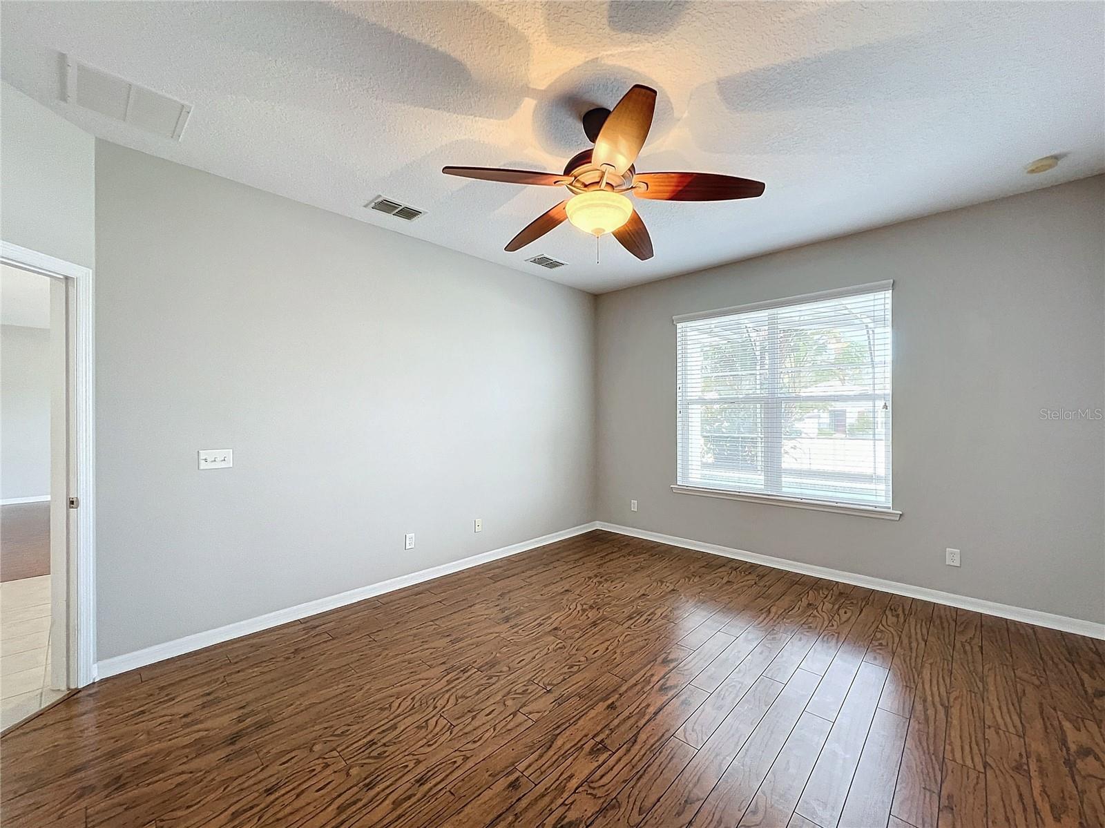 1404 LEXINGTON AVENUE, DAVENPORT, FL, 33837