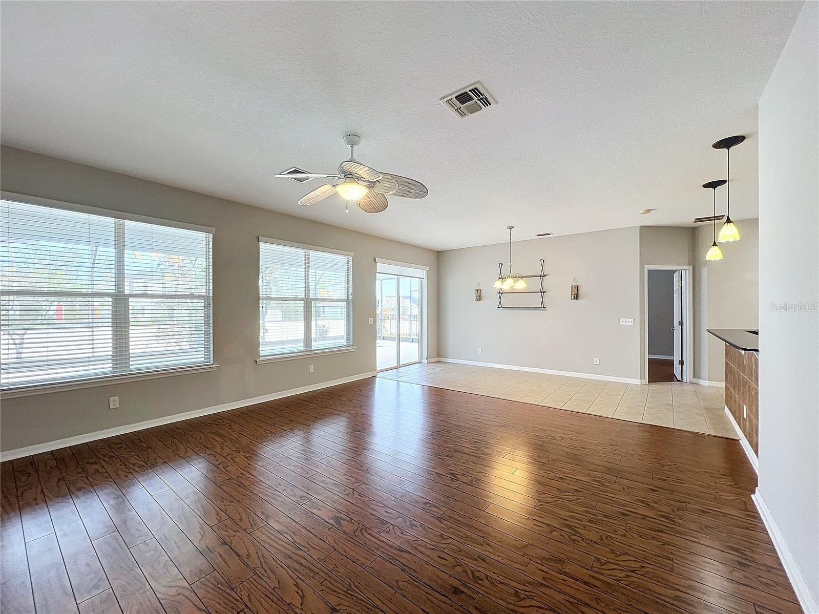 1404 LEXINGTON AVENUE, DAVENPORT, FL, 33837