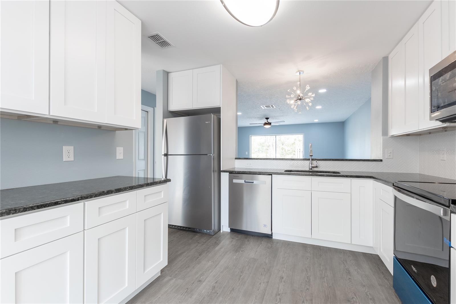 13907 FLETCHERS MILL DR, TAMPA, FL, 33613