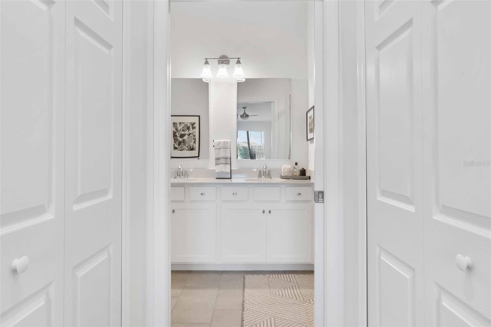 5695 PALMER CIR #202, BRADENTON, FL, 34211