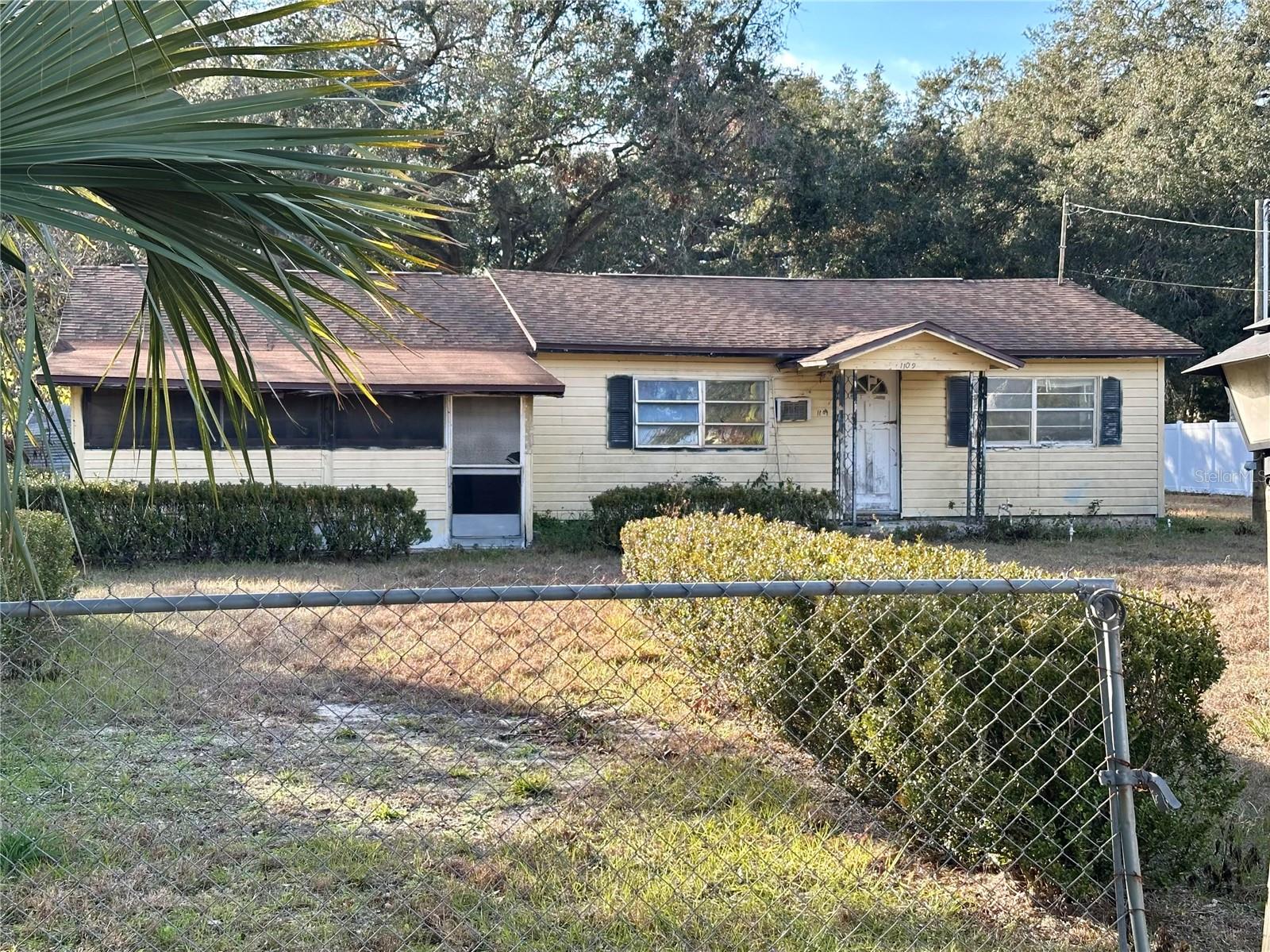 1109 PIONEER TRL, LEESBURG, FL, 34748