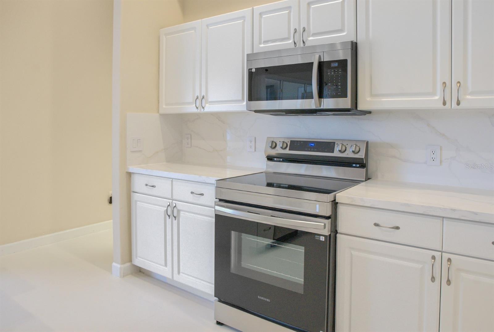 1401 SWEET BAY CT, KISSIMMEE, FL, 34744