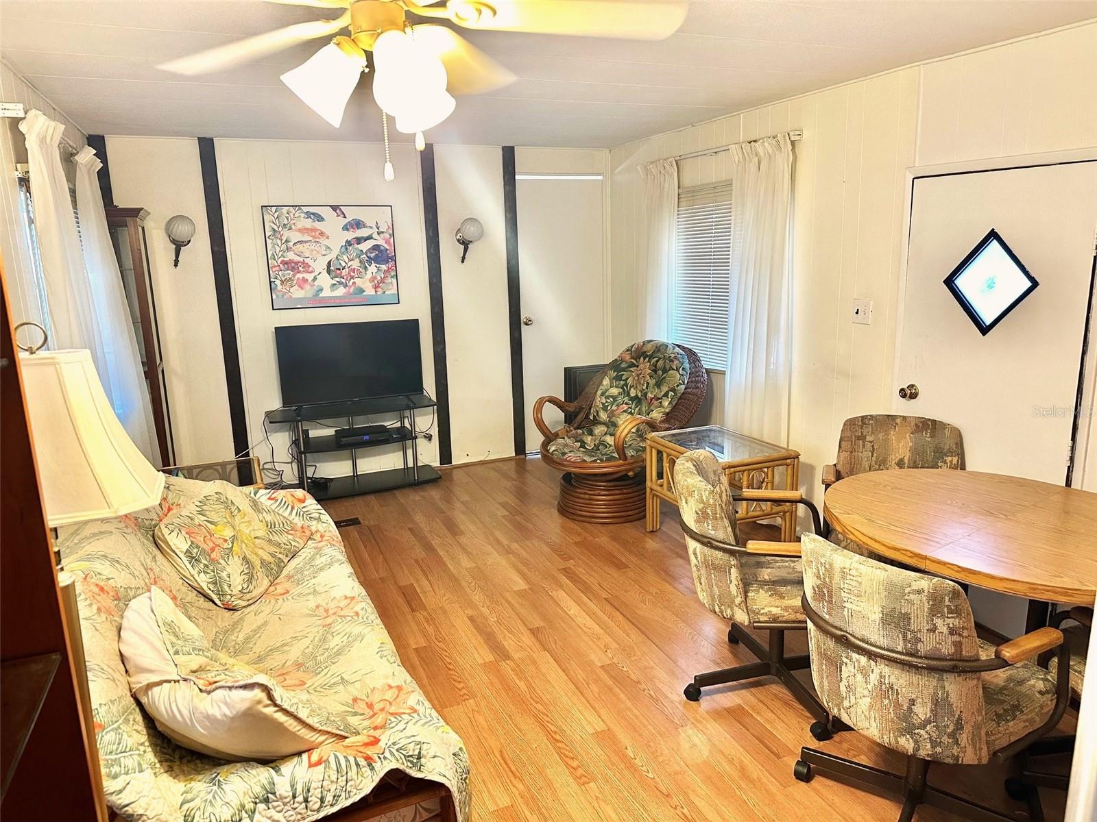 9790 66TH ST N #33, PINELLAS PARK, FL, 33782