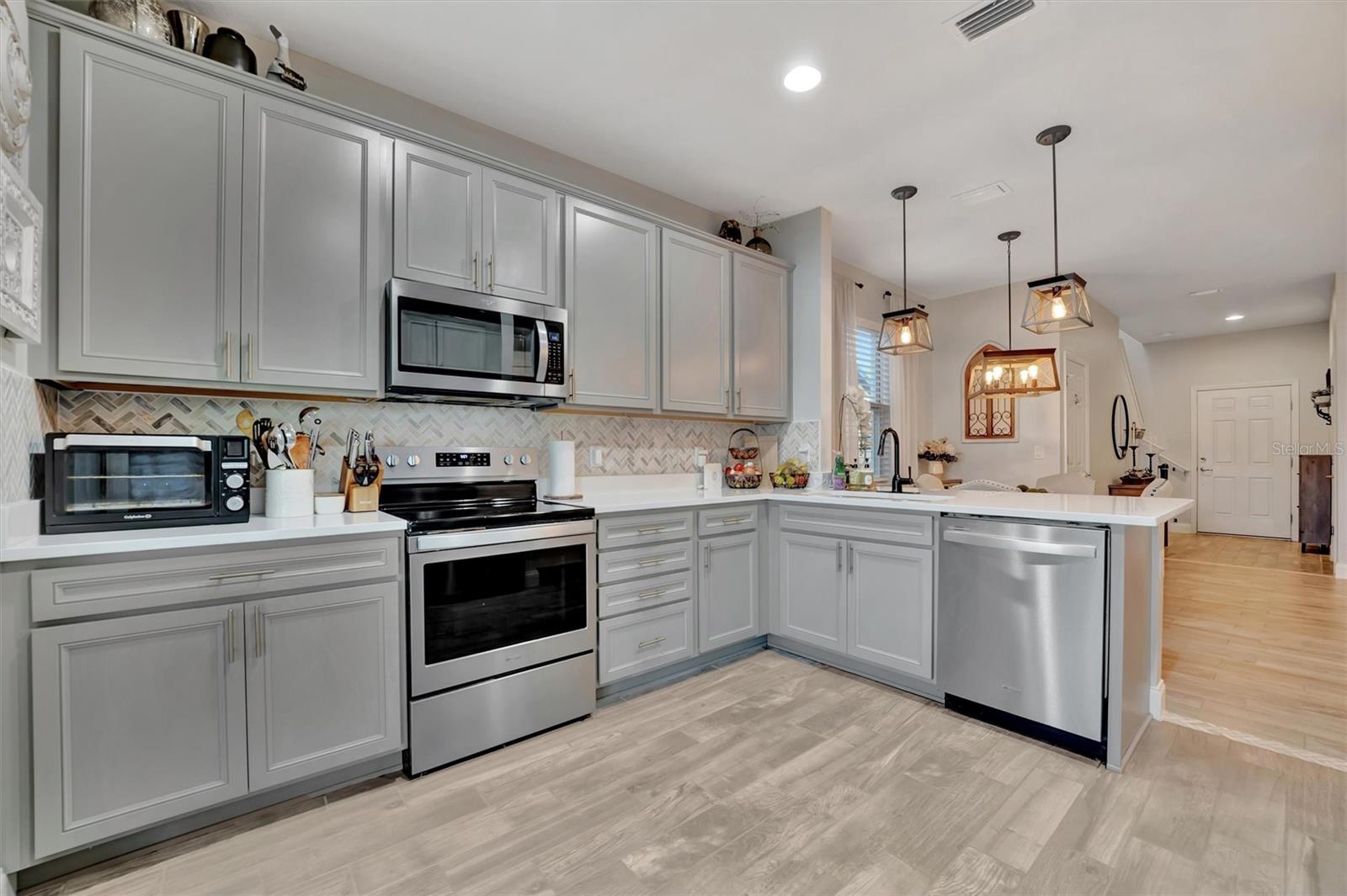 6531 KENAVA LOOP, PALMETTO, FL, 34221