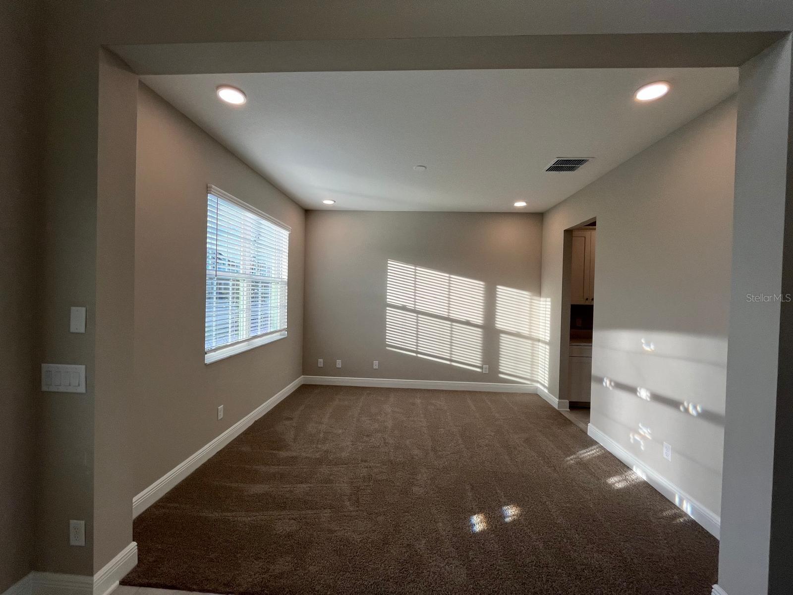 32496 SAPNA CHIME DR, WESLEY CHAPEL, FL, 33545