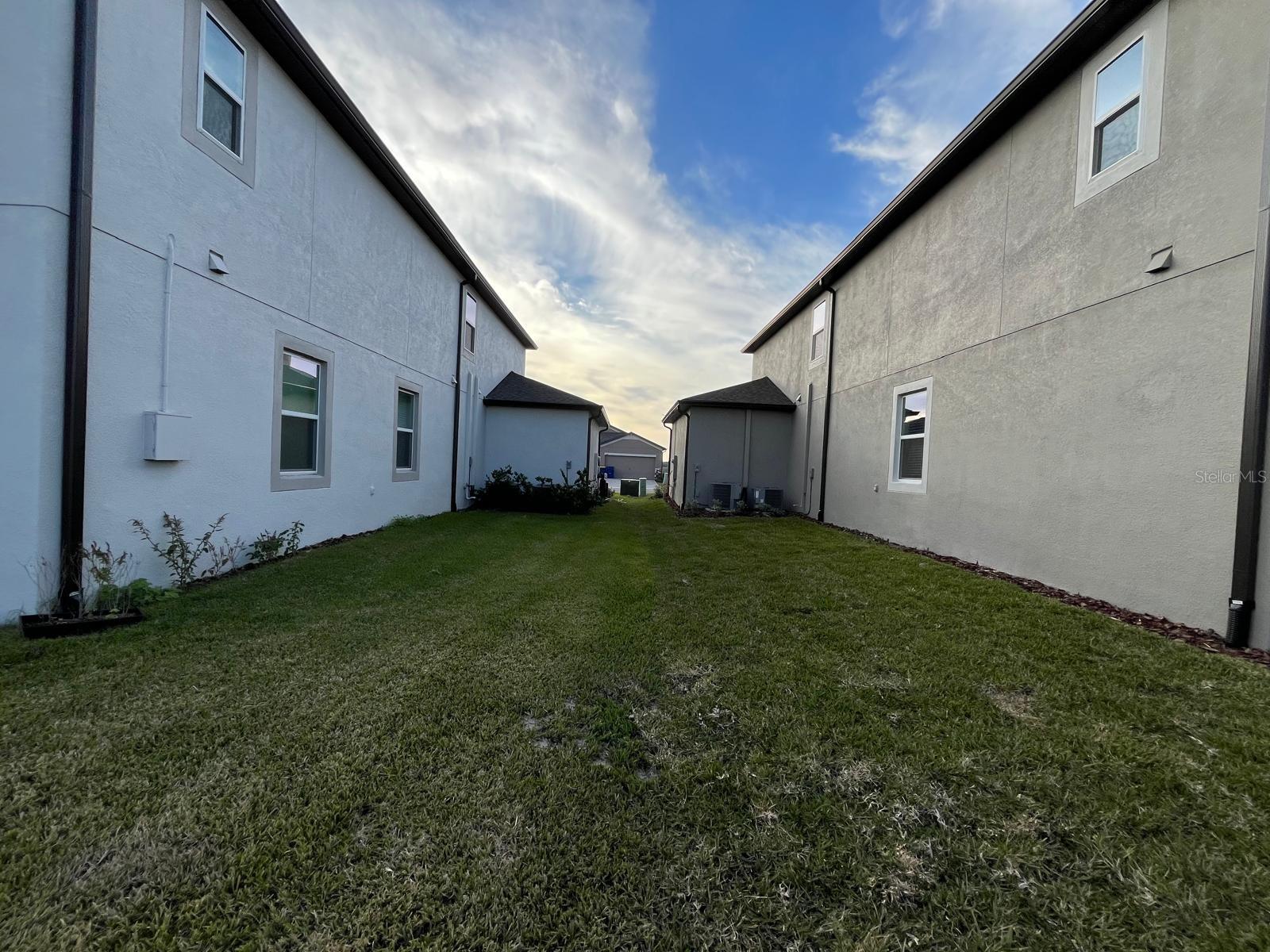 32496 SAPNA CHIME DR, WESLEY CHAPEL, FL, 33545