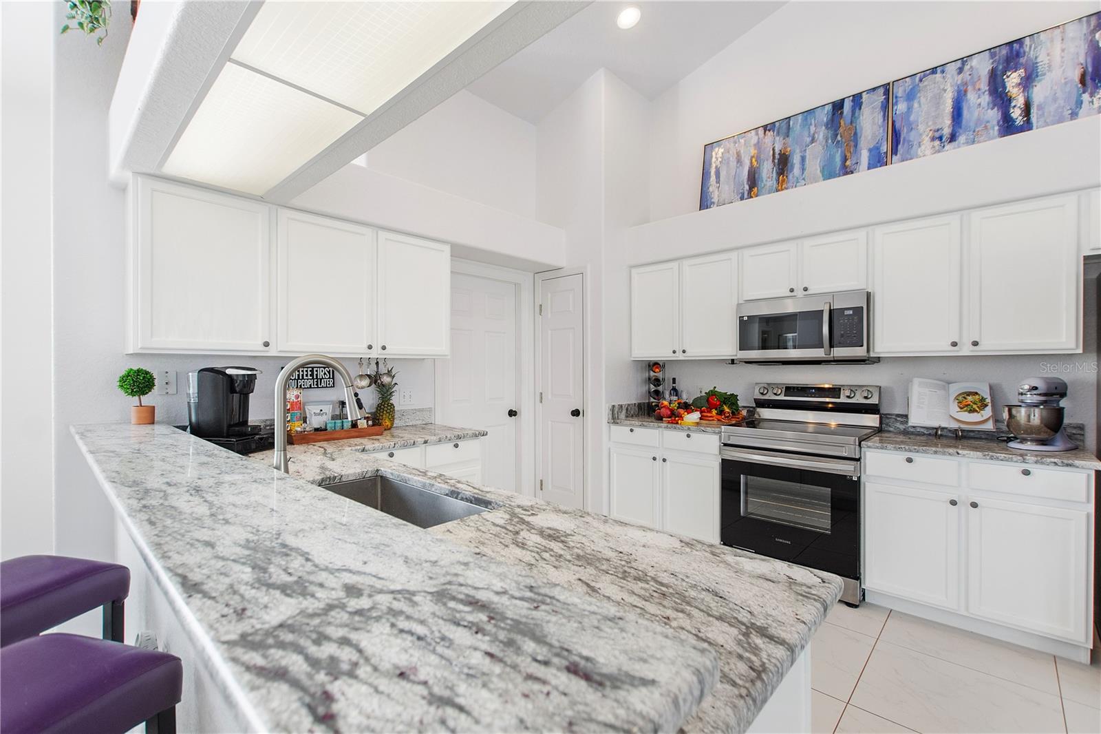 5504 HAMLIN CLOSE RD, DAVENPORT, FL, 33896