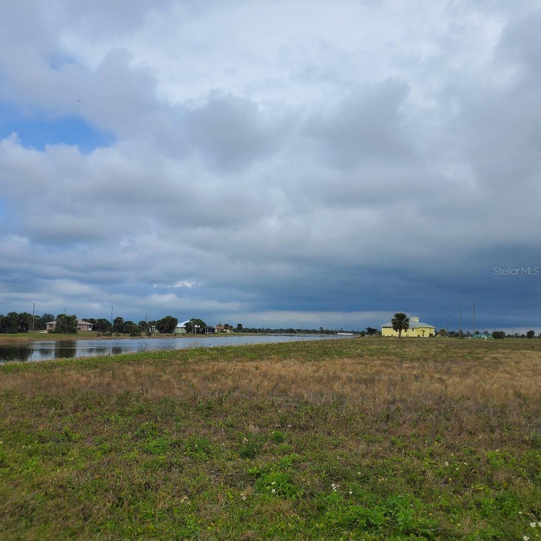 1 BLUE HEN DR, PLACIDA, FL, 33946