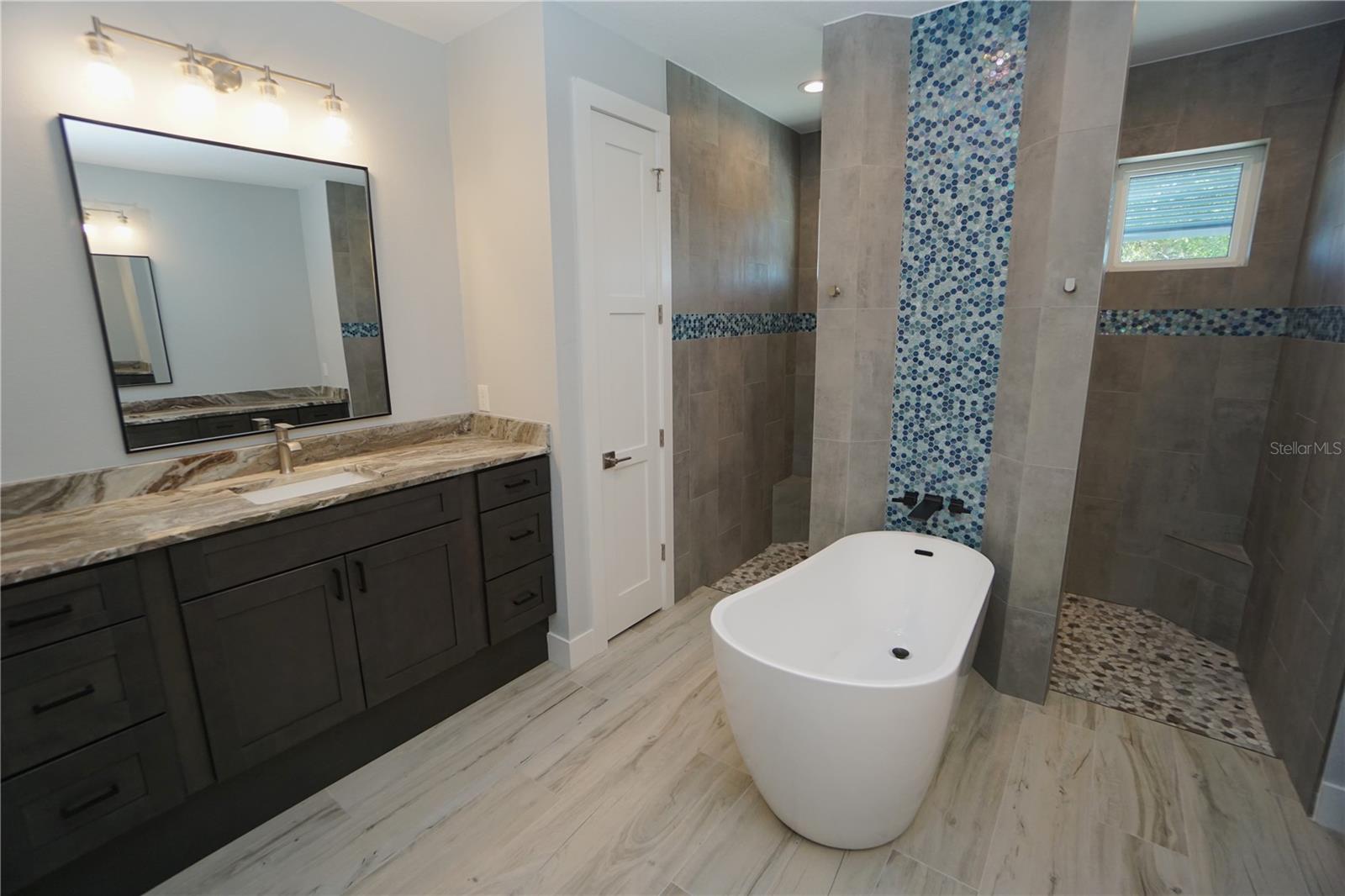 490 SORRENTO CT, PUNTA GORDA, FL, 33950