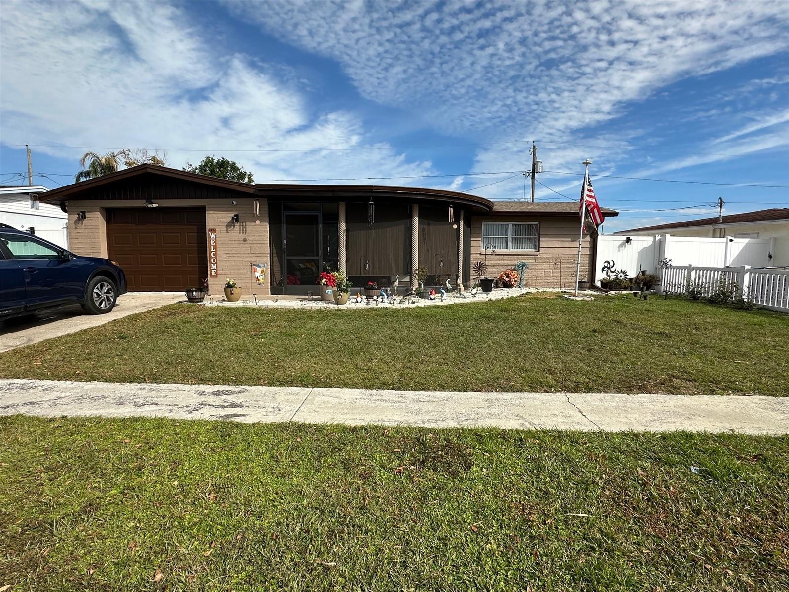2152 ARCADIA RD, HOLIDAY, FL, 34690
