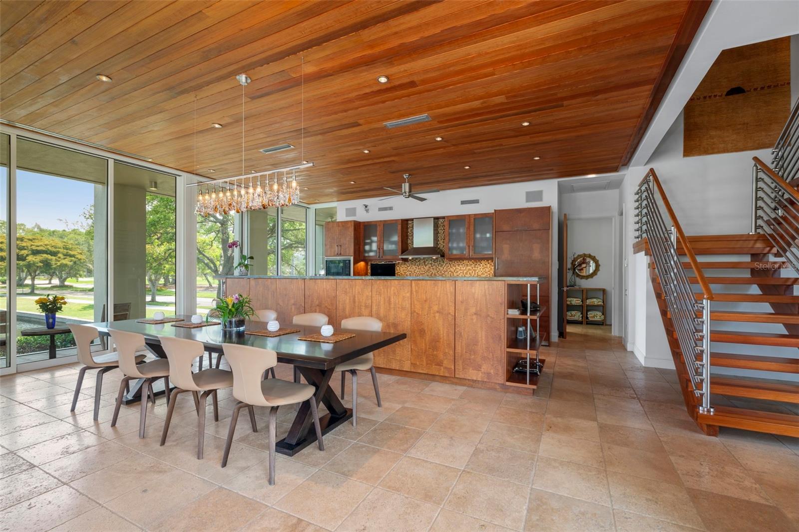 601 WESTON POINTE CT, LONGBOAT KEY, FL, 34228