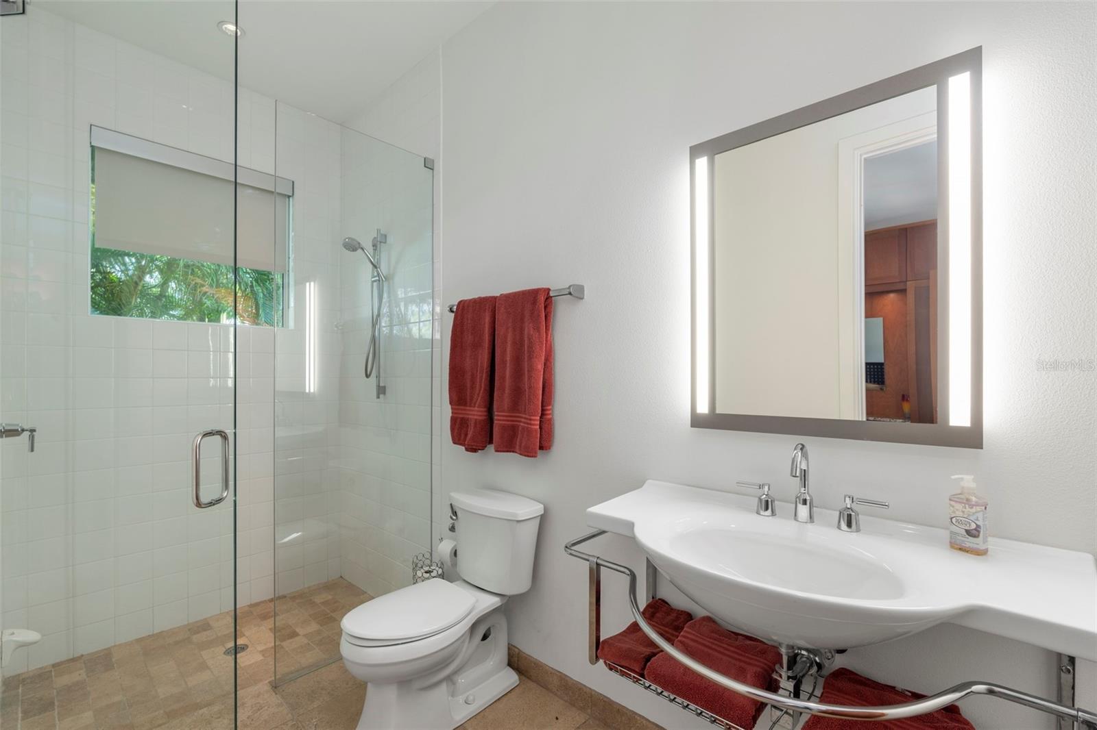 601 WESTON POINTE CT, LONGBOAT KEY, FL, 34228