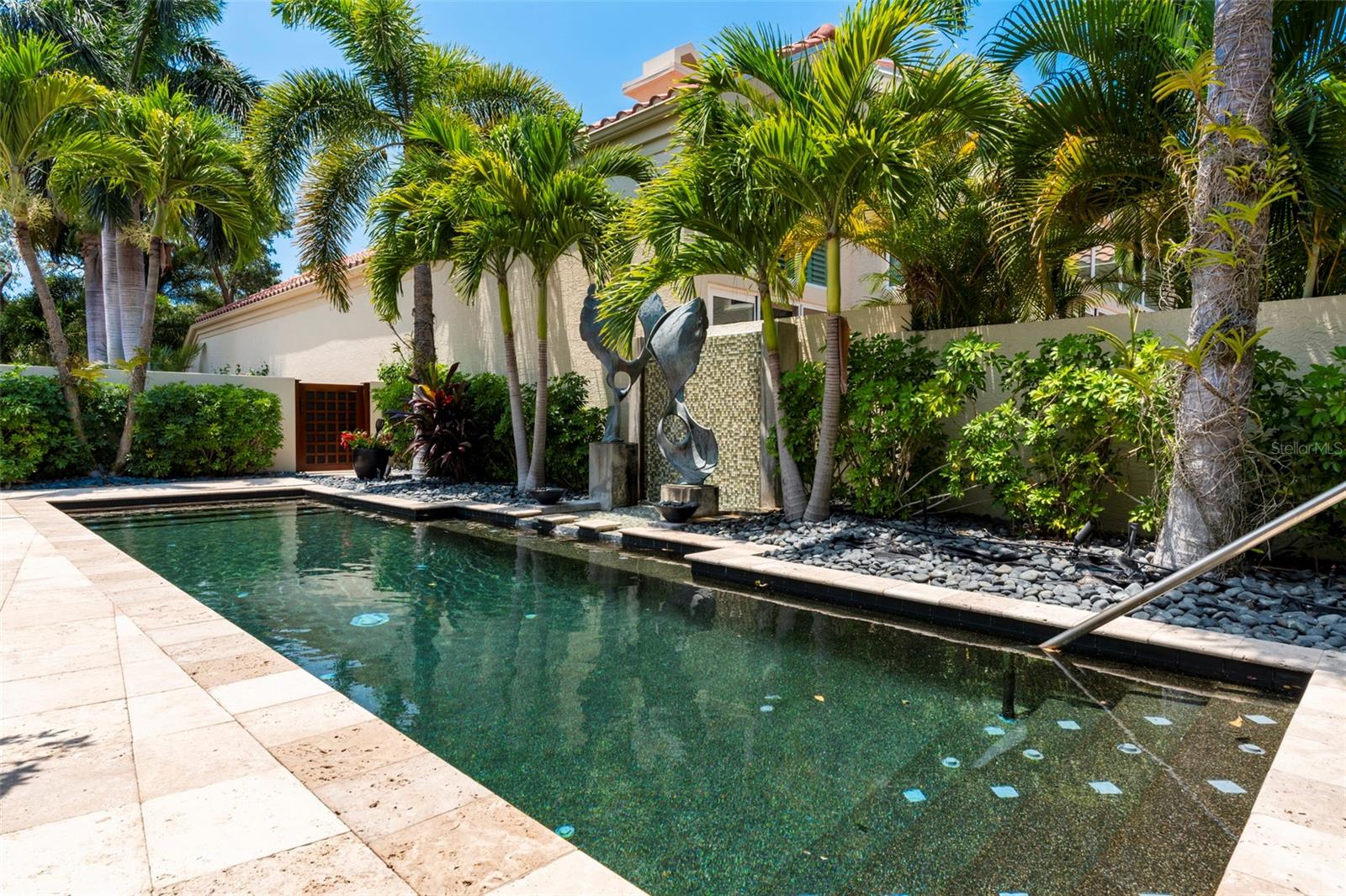 601 WESTON POINTE CT, LONGBOAT KEY, FL, 34228
