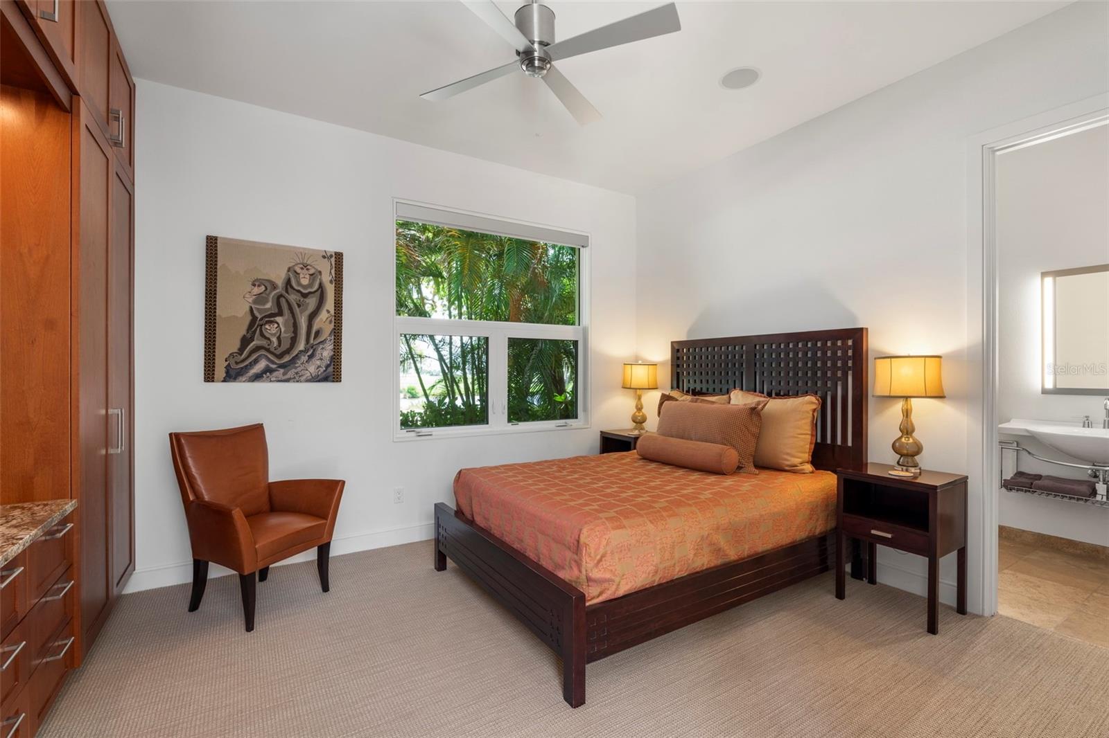 601 WESTON POINTE CT, LONGBOAT KEY, FL, 34228