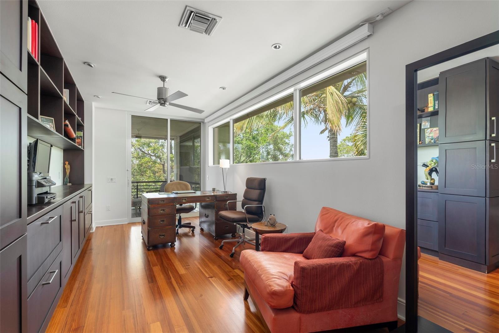 601 WESTON POINTE CT, LONGBOAT KEY, FL, 34228