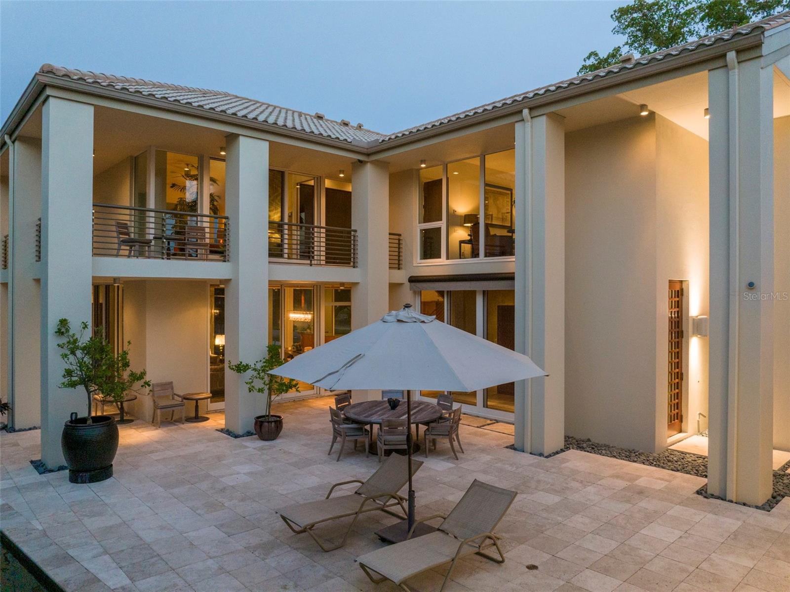 601 WESTON POINTE CT, LONGBOAT KEY, FL, 34228