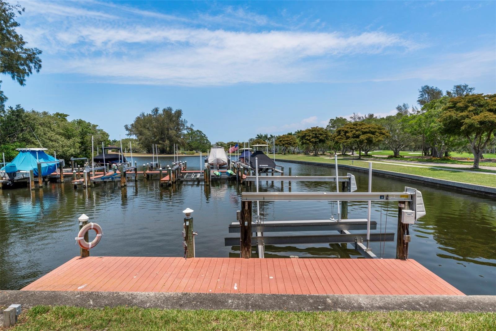 601 WESTON POINTE CT, LONGBOAT KEY, FL, 34228