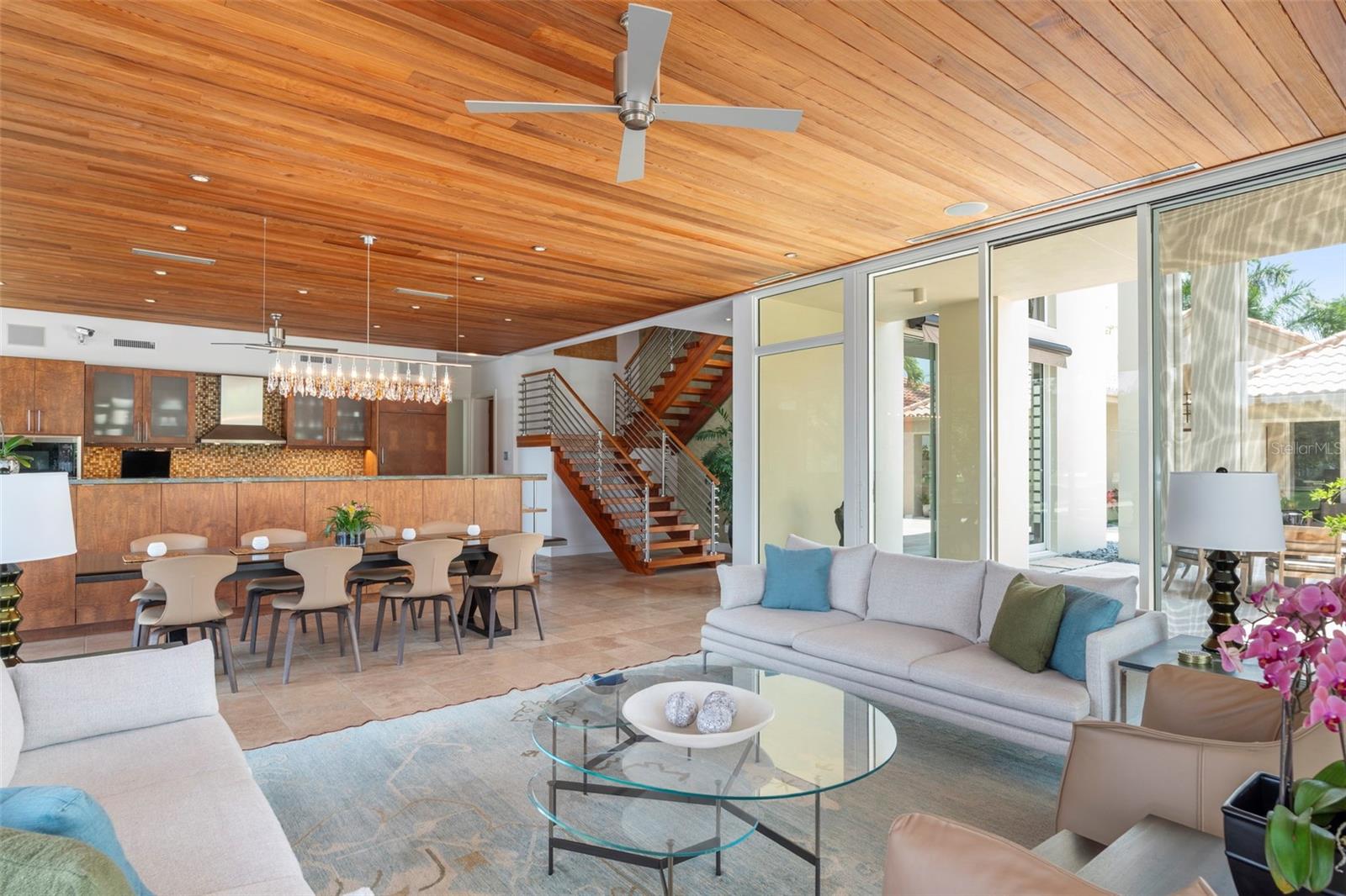 601 WESTON POINTE CT, LONGBOAT KEY, FL, 34228
