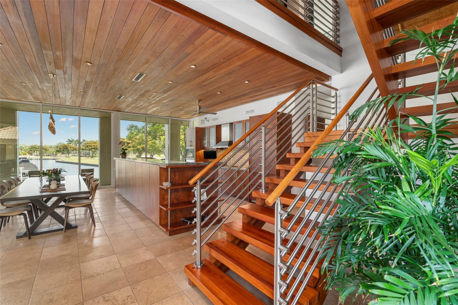601 WESTON POINTE CT, LONGBOAT KEY, FL, 34228
