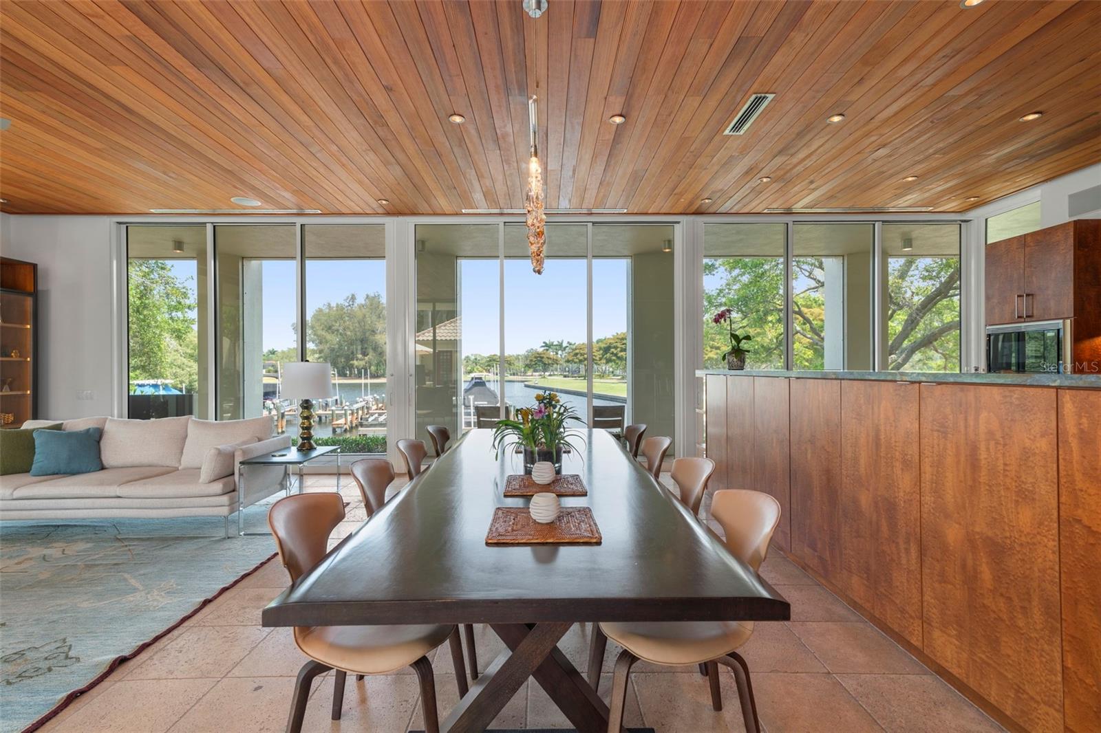 601 WESTON POINTE CT, LONGBOAT KEY, FL, 34228
