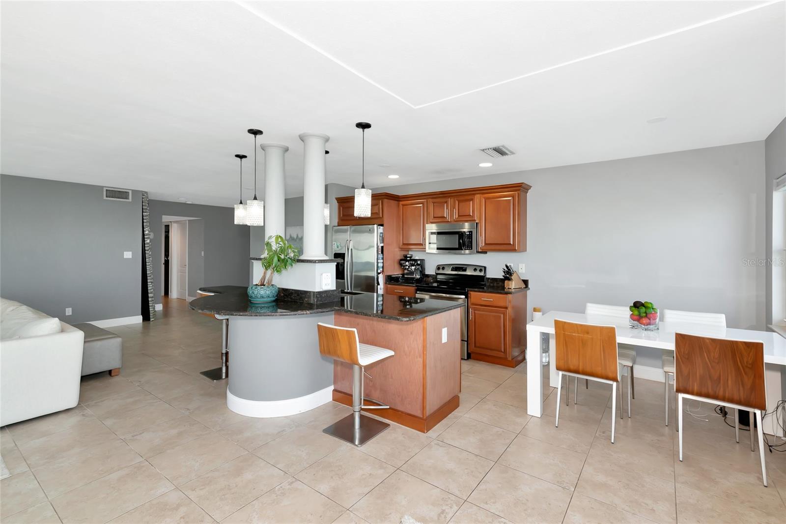 226 GOLDEN GATE PT #64, SARASOTA, FL, 34236