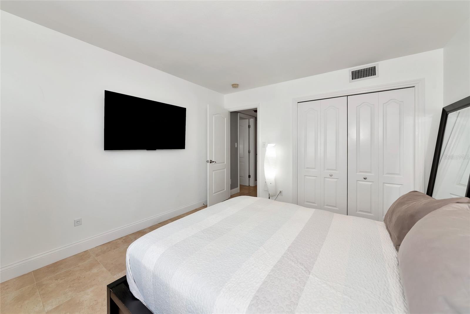 226 GOLDEN GATE PT #64, SARASOTA, FL, 34236