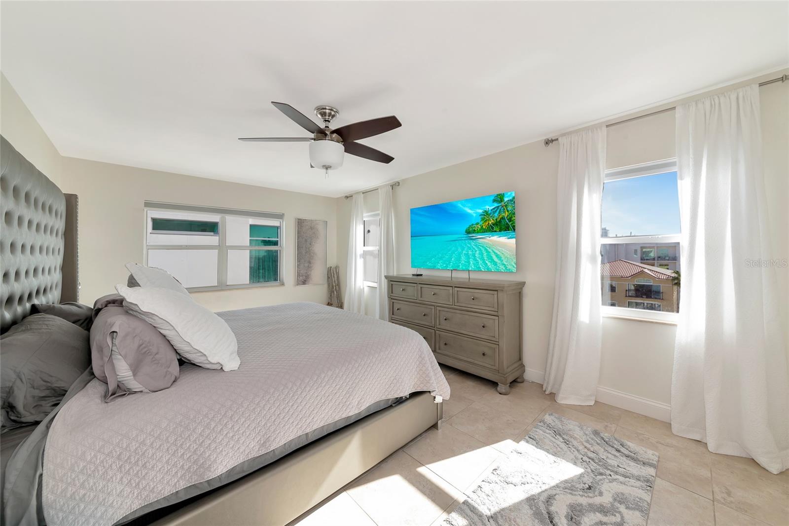 226 GOLDEN GATE PT #64, SARASOTA, FL, 34236