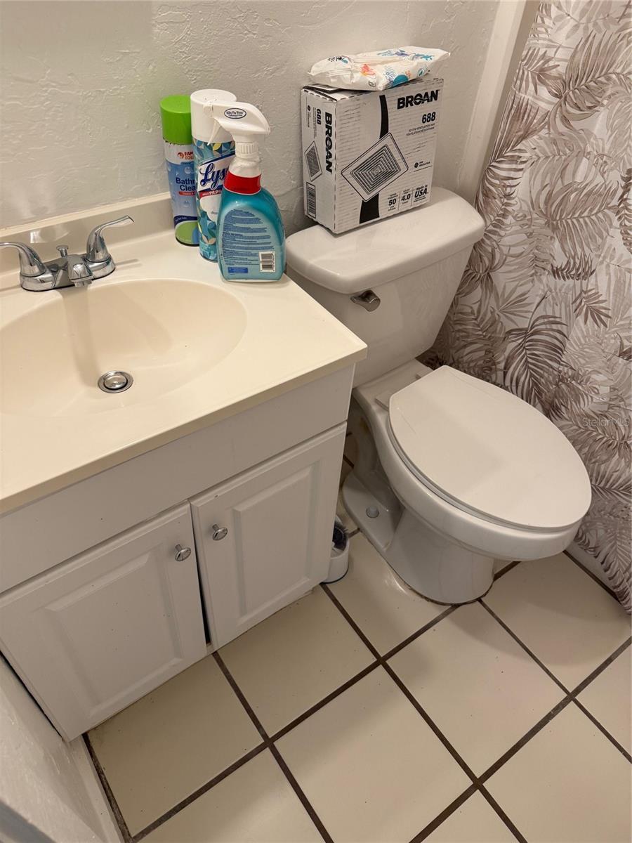 1207 3RD AVE E #A & B, BRADENTON, FL, 34208