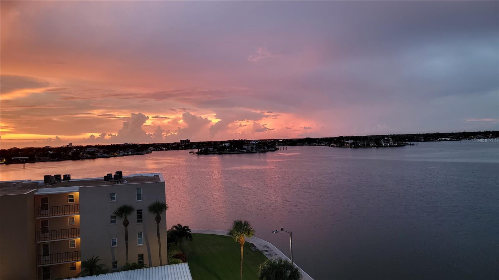 7700 SUN ISLAND DR S #702, SOUTH PASADENA, FL, 33707
