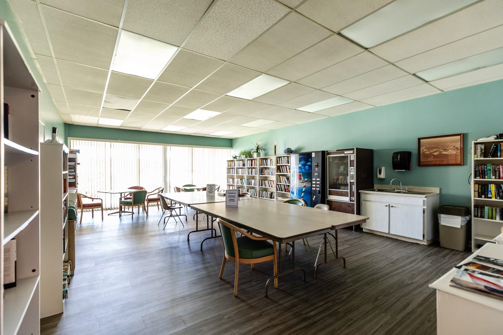 7700 SUN ISLAND DR S #702, SOUTH PASADENA, FL, 33707