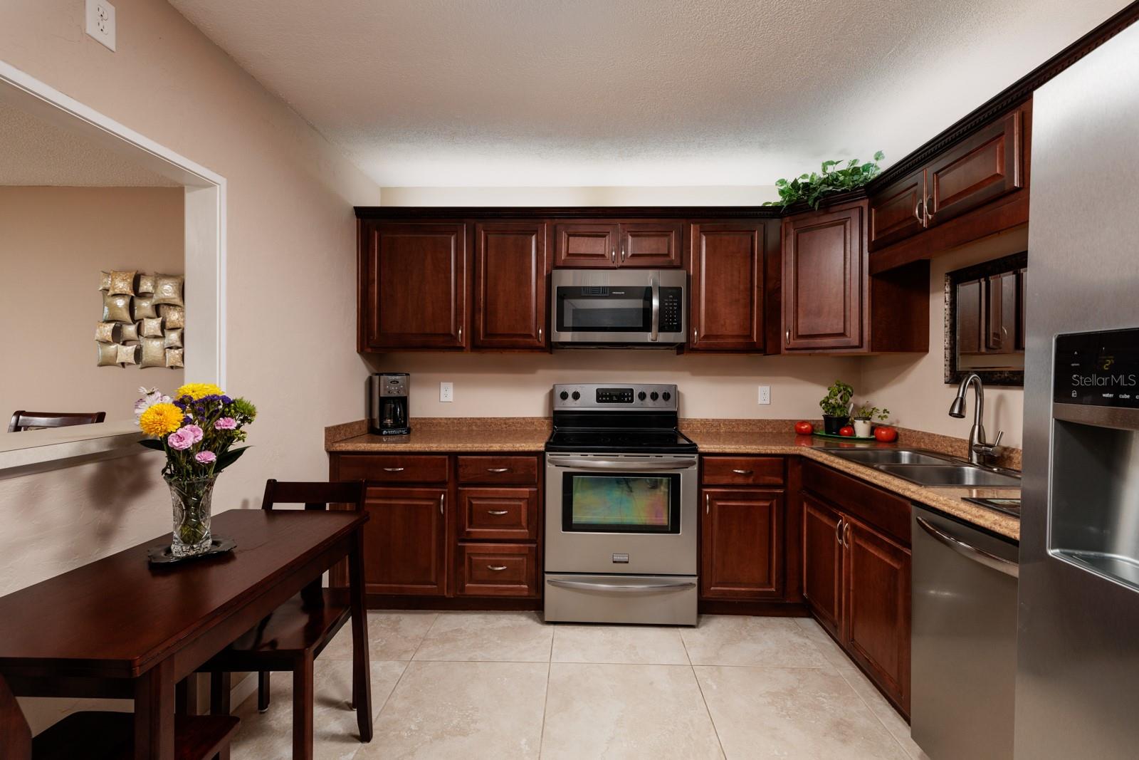 7700 SUN ISLAND DR S #702, SOUTH PASADENA, FL, 33707