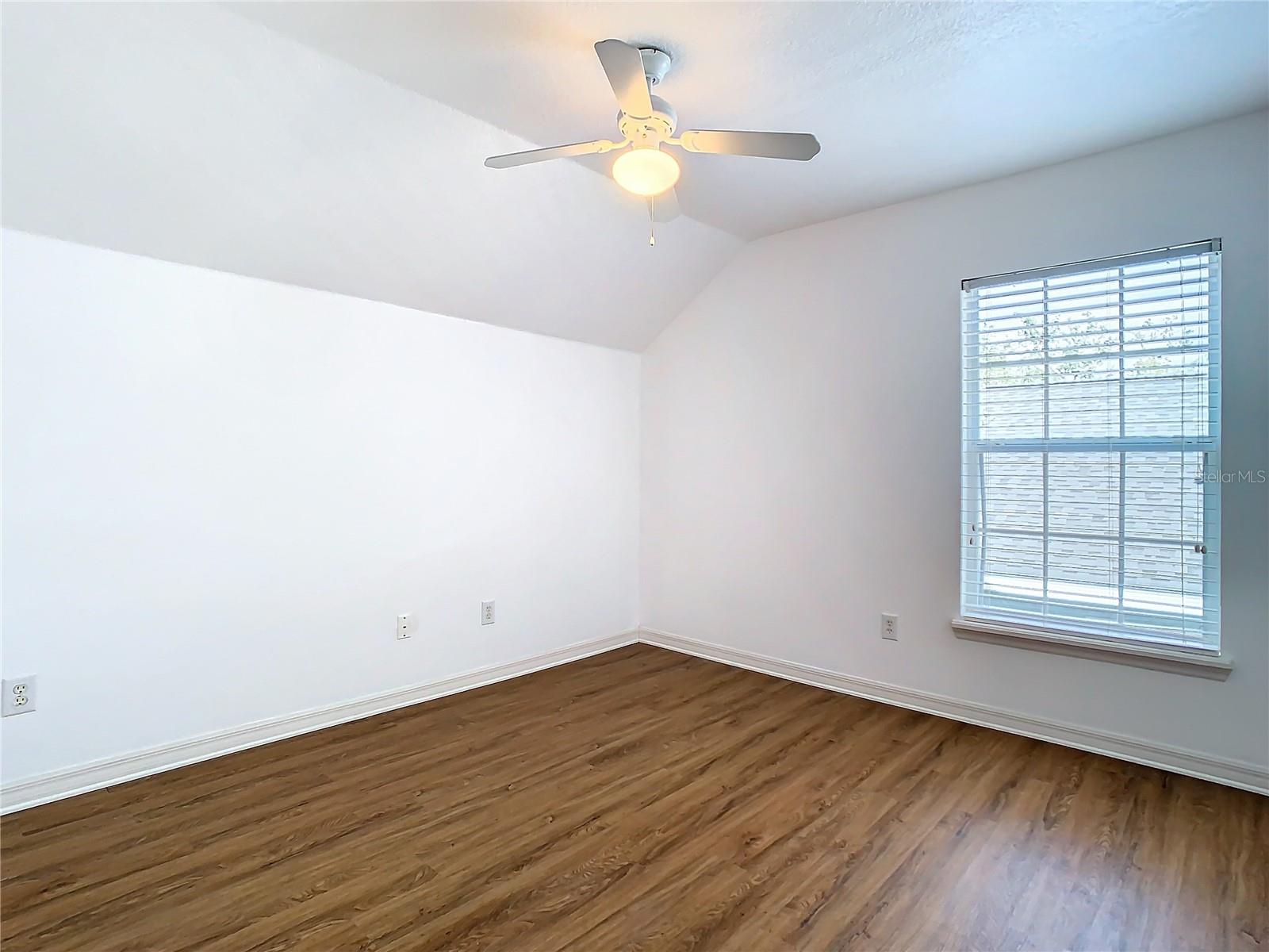 333 N FOREST AVE, ORLANDO, FL, 32803