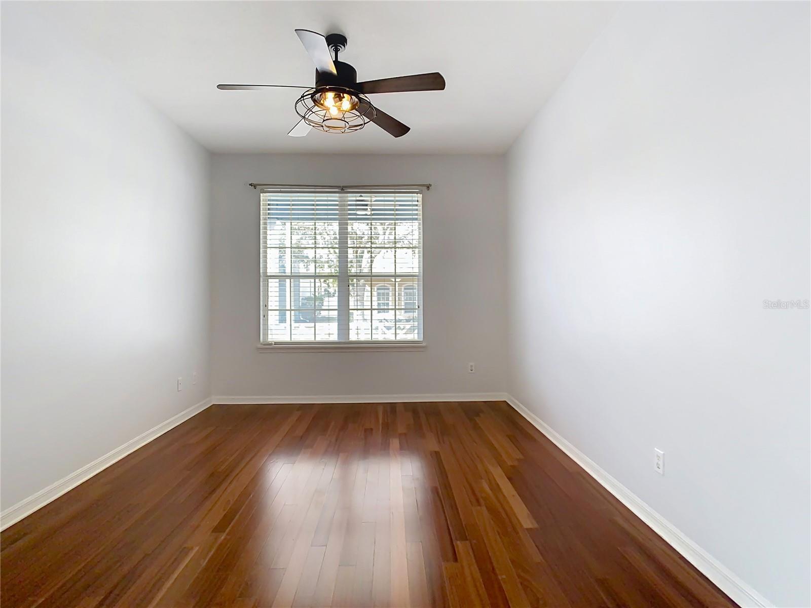 333 N FOREST AVE, ORLANDO, FL, 32803
