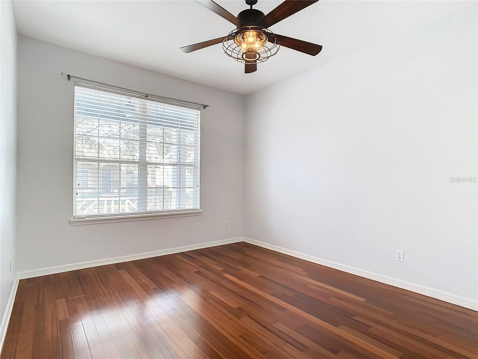 333 N FOREST AVE, ORLANDO, FL, 32803