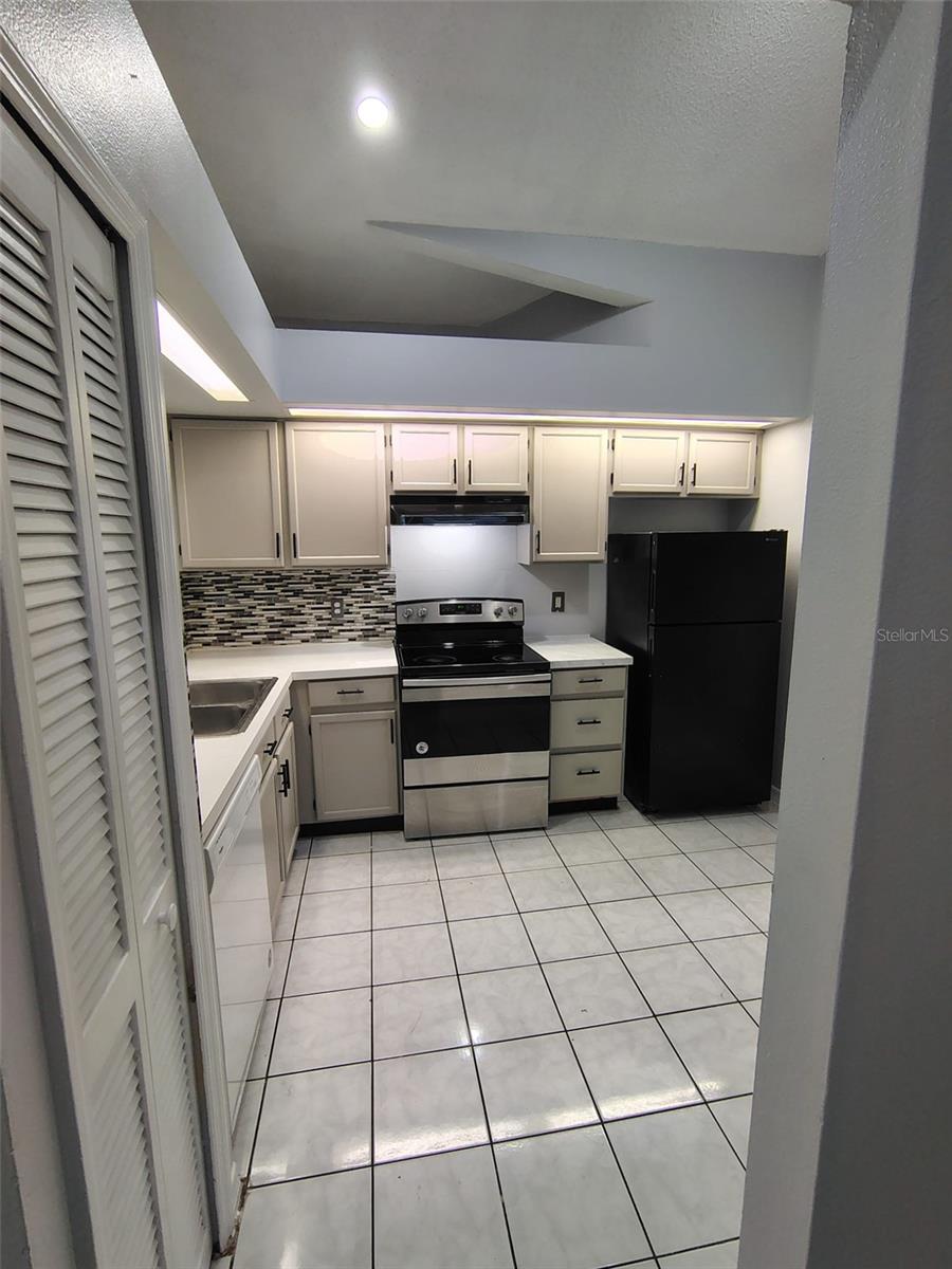 14756 LAGUNA BEACH CIR, ORLANDO, FL, 32824