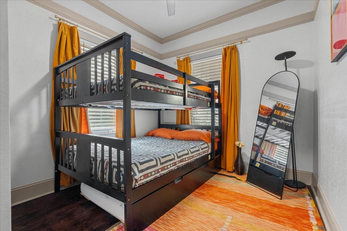 415 N SHINE AVE, ORLANDO, FL, 32803