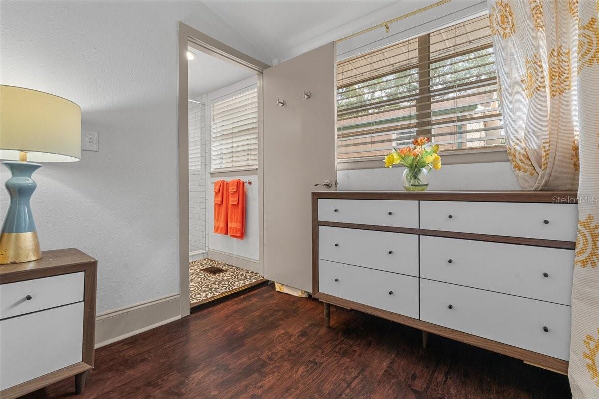 415 N SHINE AVE, ORLANDO, FL, 32803