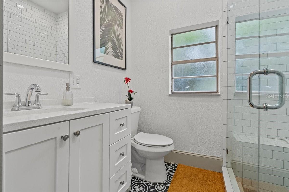 415 N SHINE AVE, ORLANDO, FL, 32803