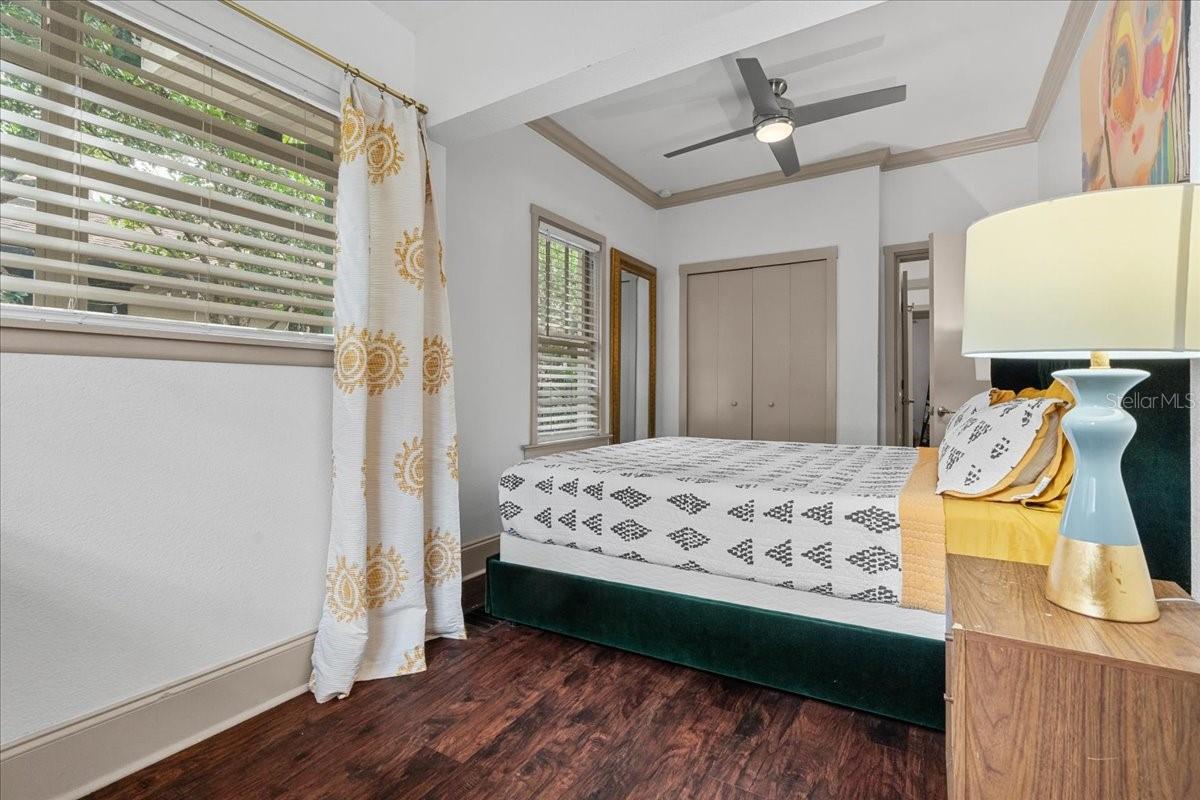 415 N SHINE AVE, ORLANDO, FL, 32803