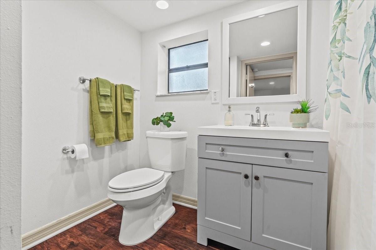 415 N SHINE AVE, ORLANDO, FL, 32803