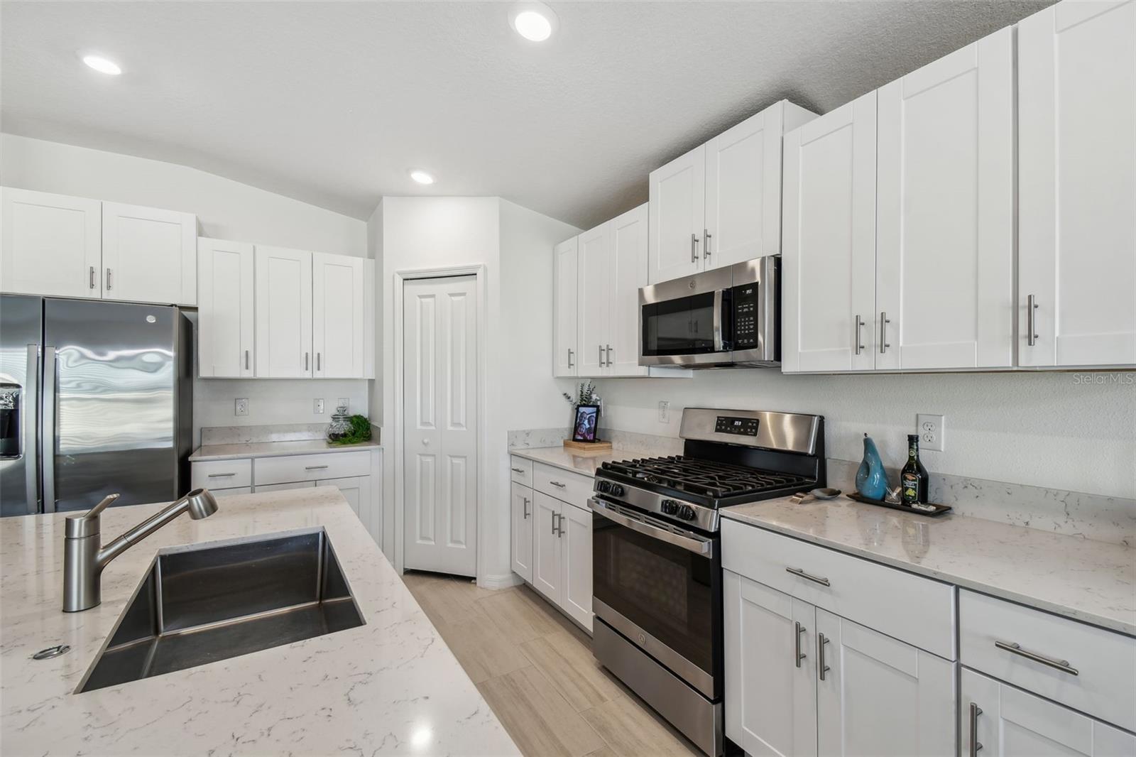 22103 BLAZING STAR RUN, LAND O LAKES, FL, 34637