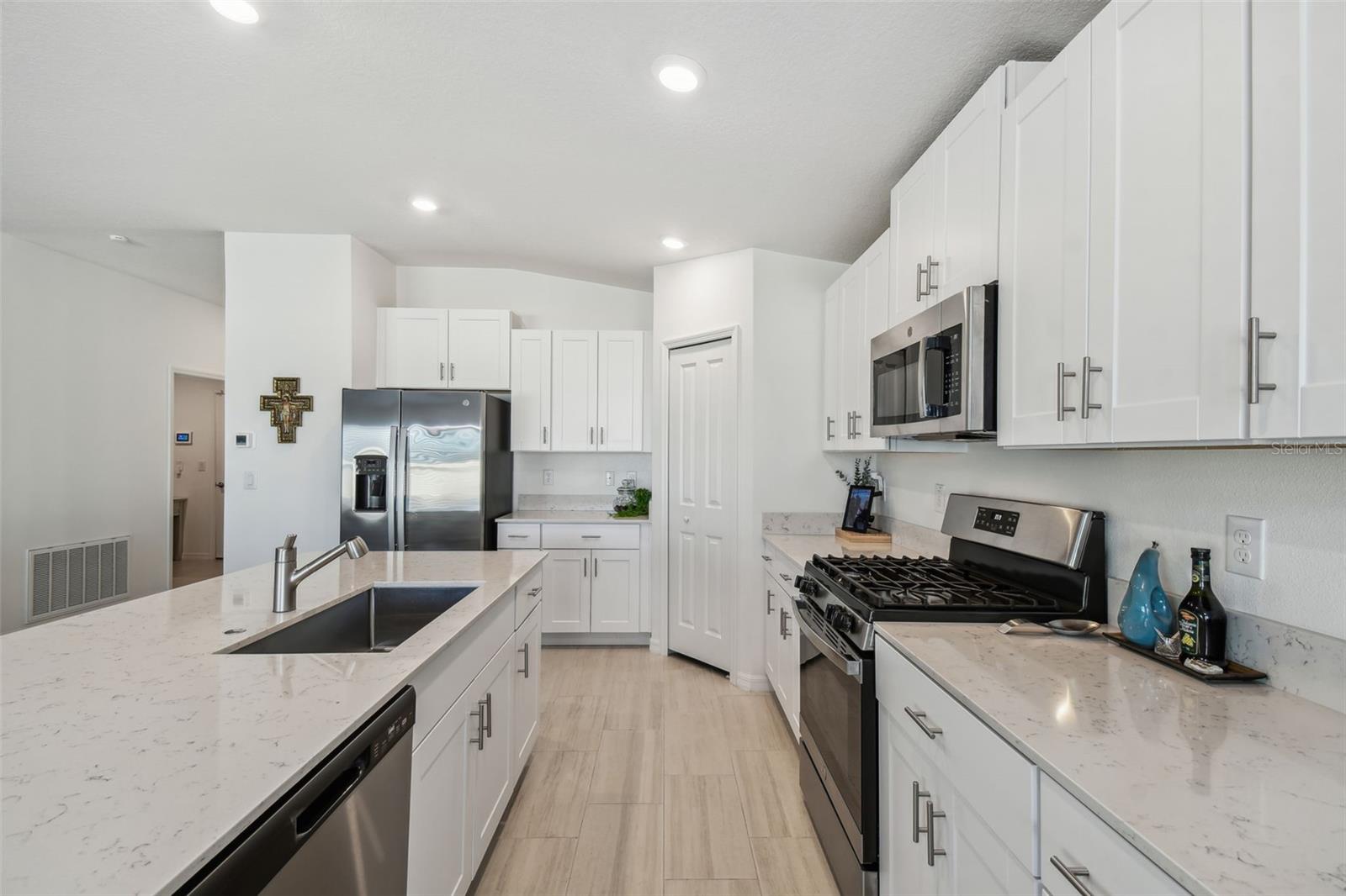 22103 BLAZING STAR RUN, LAND O LAKES, FL, 34637